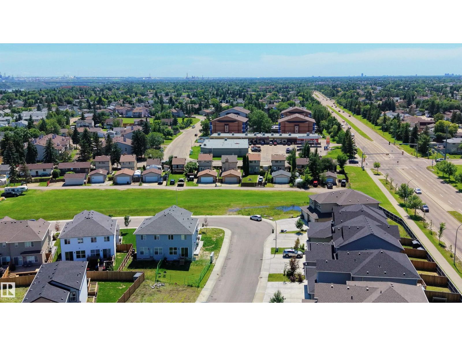 2522 152 AV NW - 30