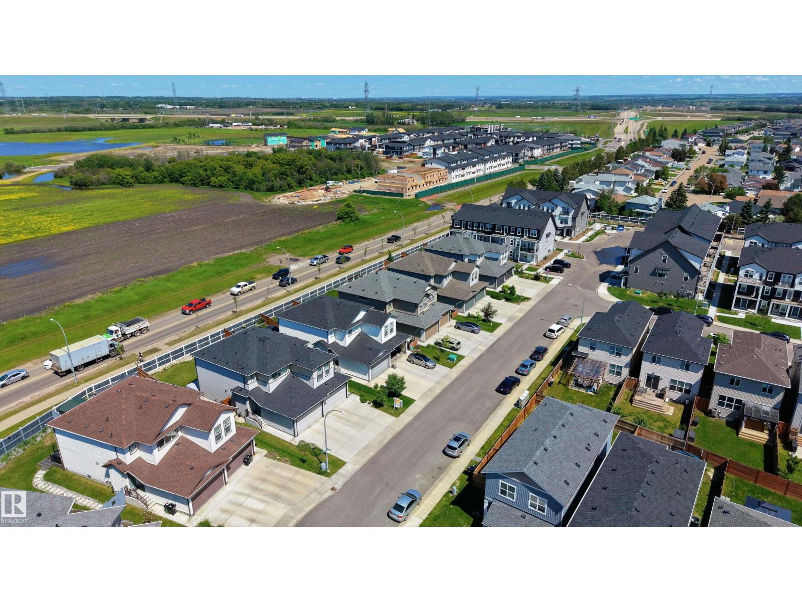 2522 152 AV NW - 32