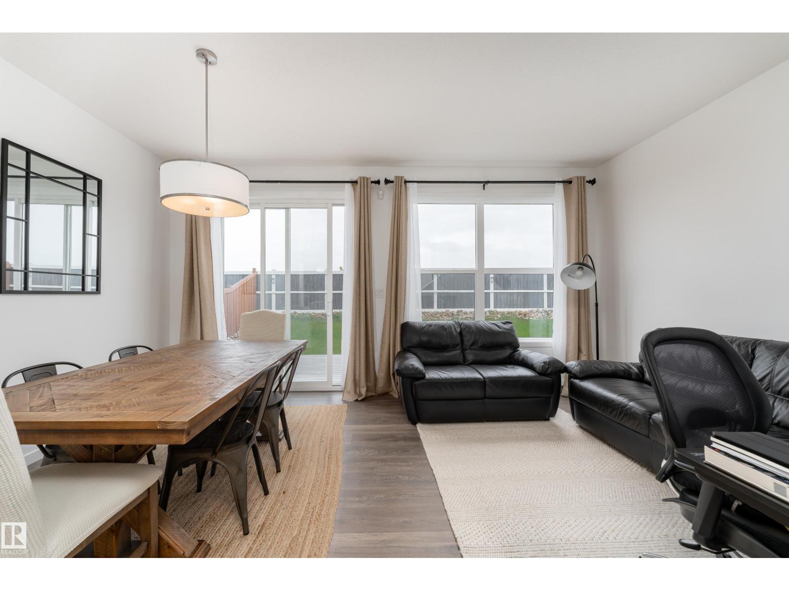 2522 152 AV NW - 6