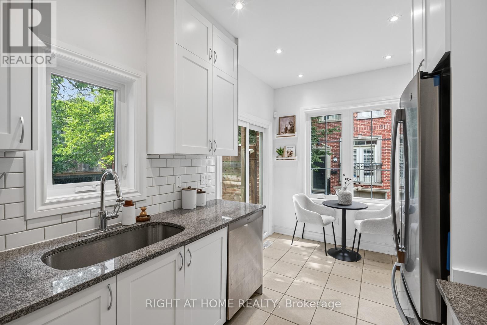 722F KINGSTON ROAD - 12