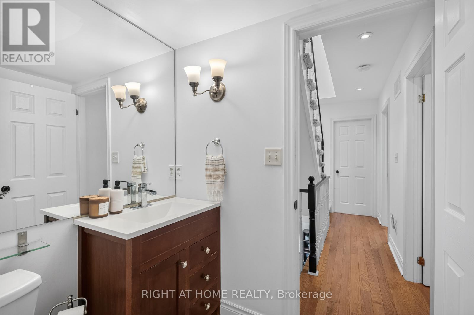722F KINGSTON ROAD - 19