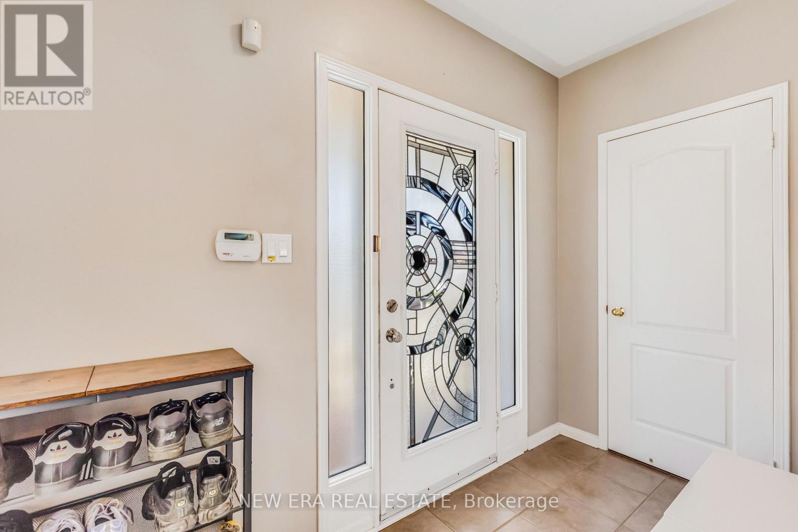 11 WARNFORD CIRCLE - 3