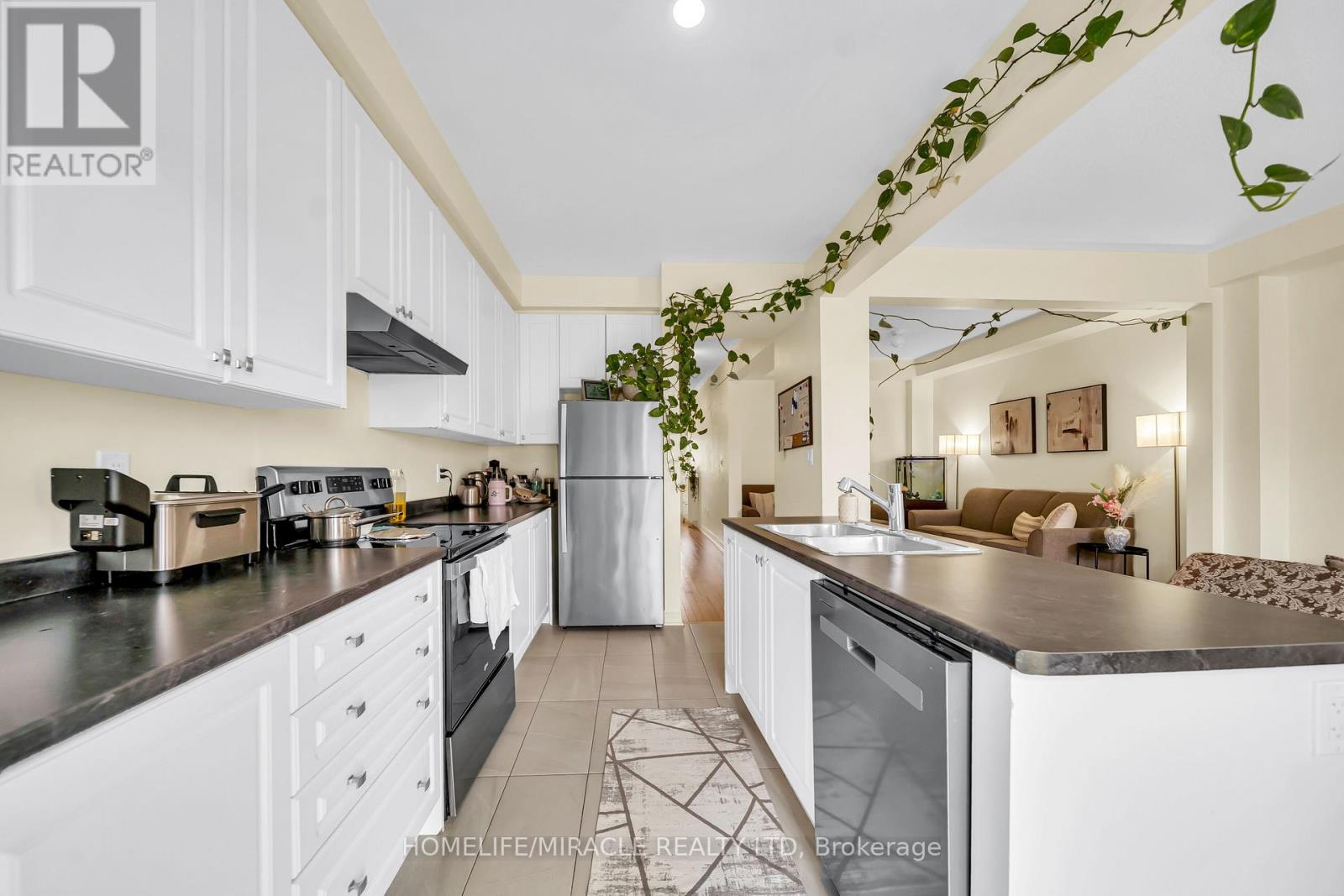 1195 KETTERING DRIVE - 9