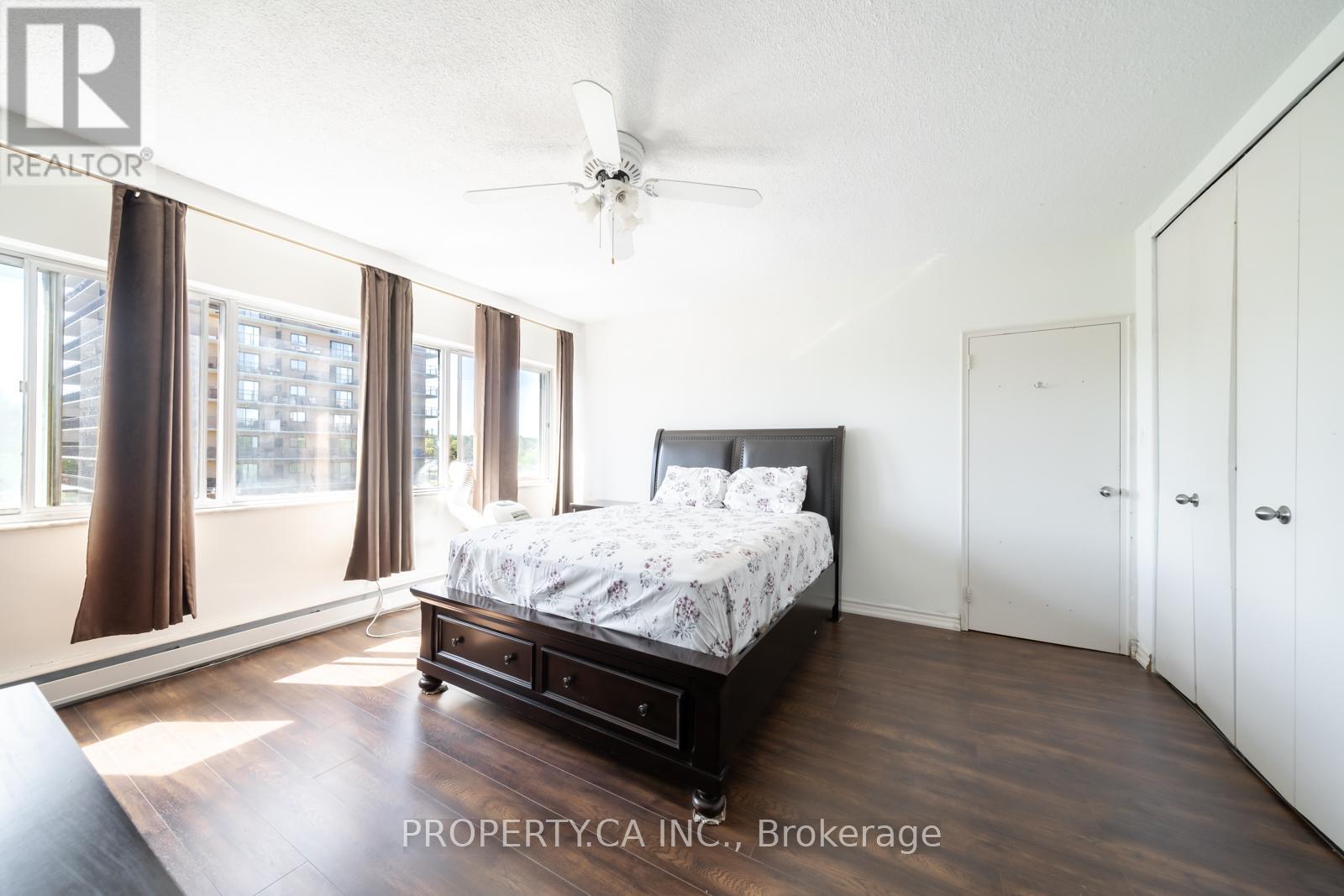 #404 45 WESTMOUNT ROAD N - 12