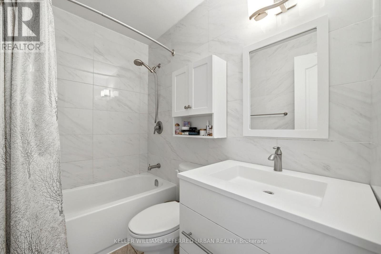 #347 16B ELGIN STREET - 18