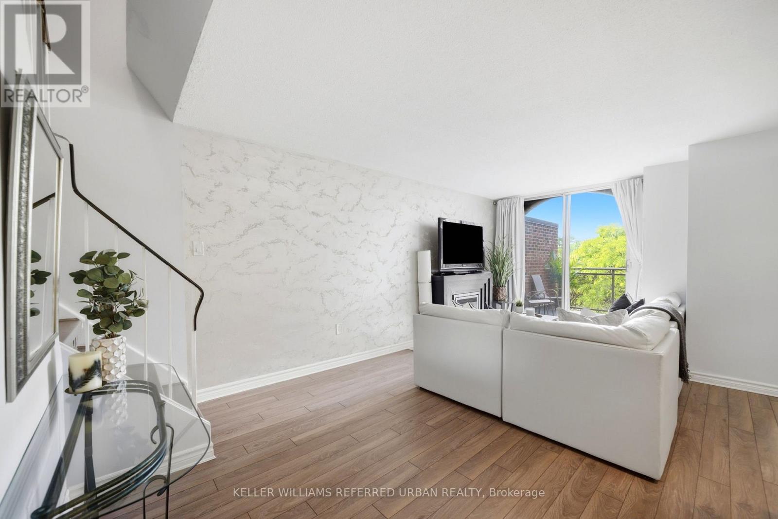 #347 16B ELGIN STREET - 8