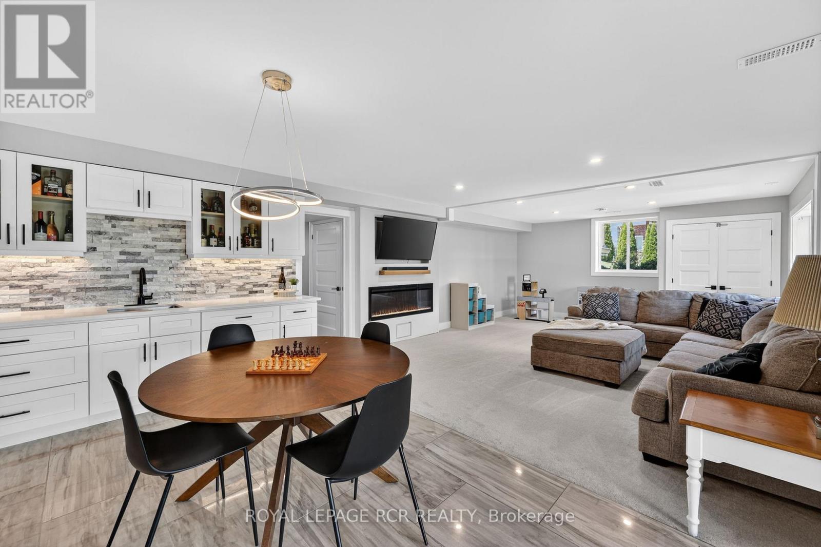78 GLENHURON DRIVE - 22