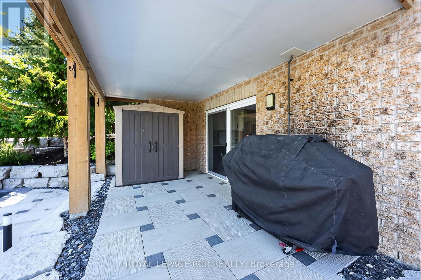 78 GLENHURON DRIVE - 36
