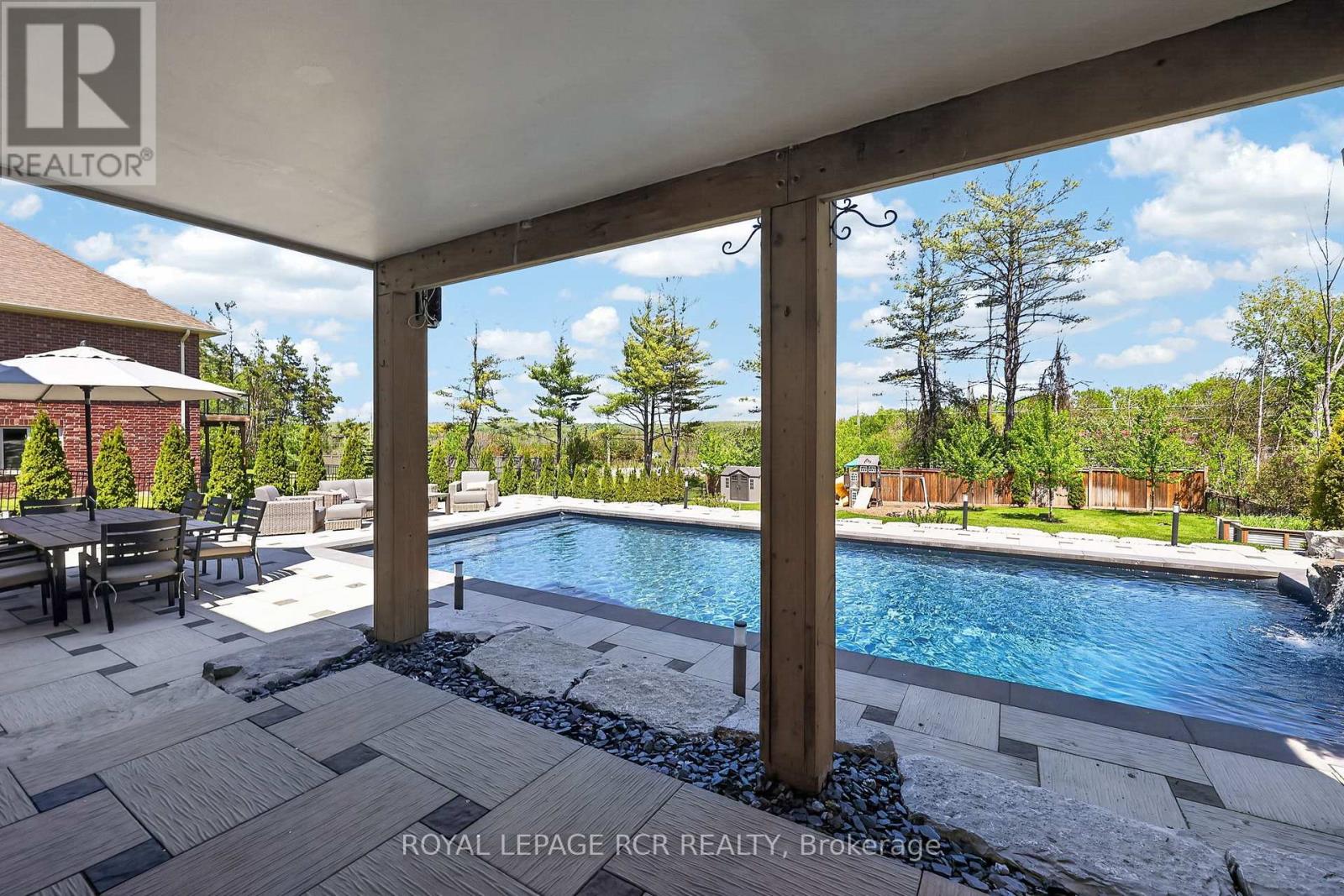 78 GLENHURON DRIVE - 37