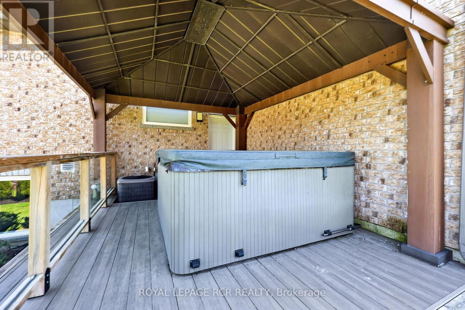 78 GLENHURON DRIVE - 38