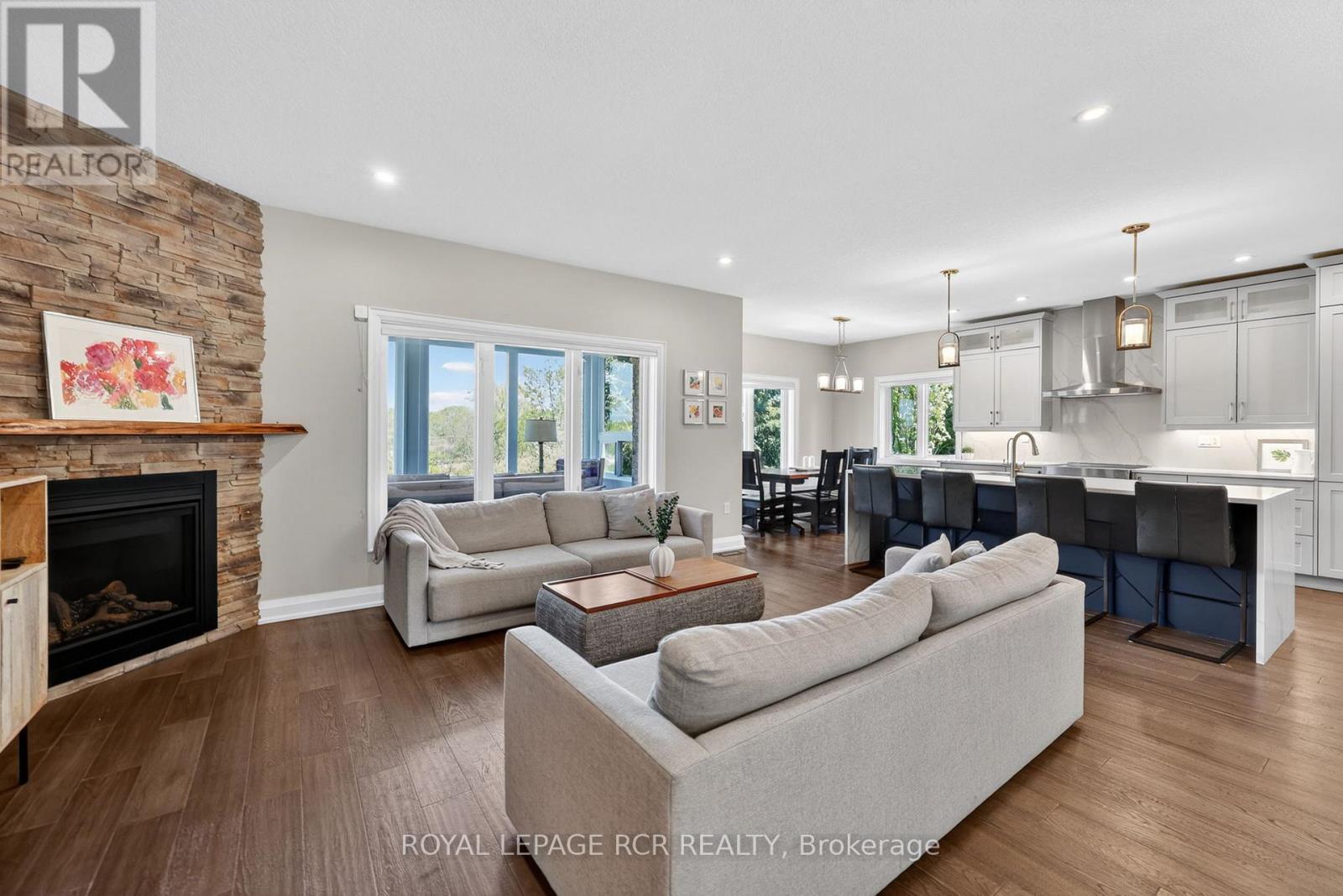 78 GLENHURON DRIVE - 4