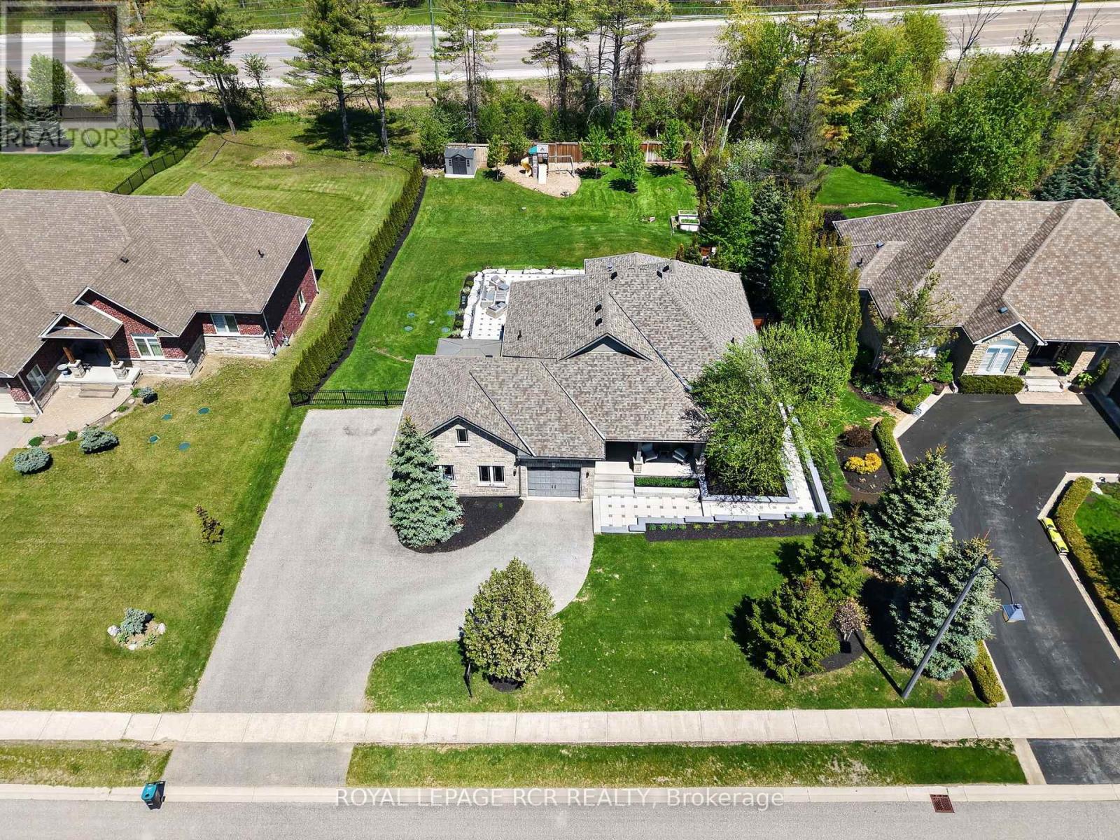 78 GLENHURON DRIVE - 40