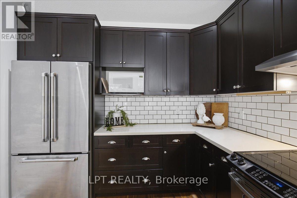 62 WILLIAMS STREET - 16