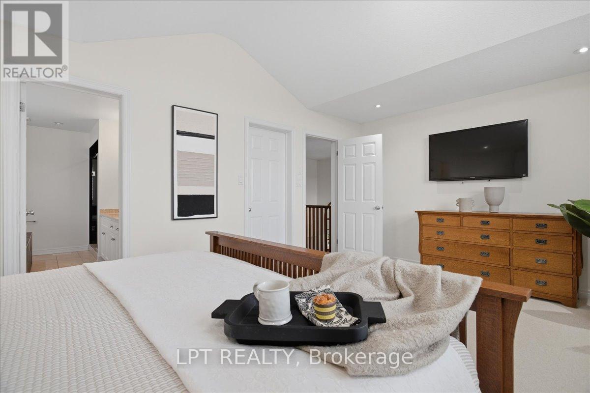 62 WILLIAMS STREET - 20