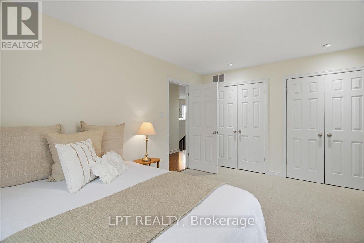 62 WILLIAMS STREET - 25