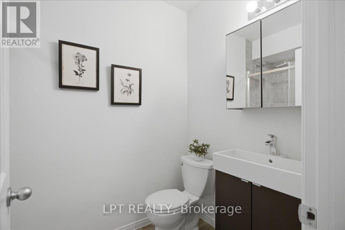 62 WILLIAMS STREET - 35