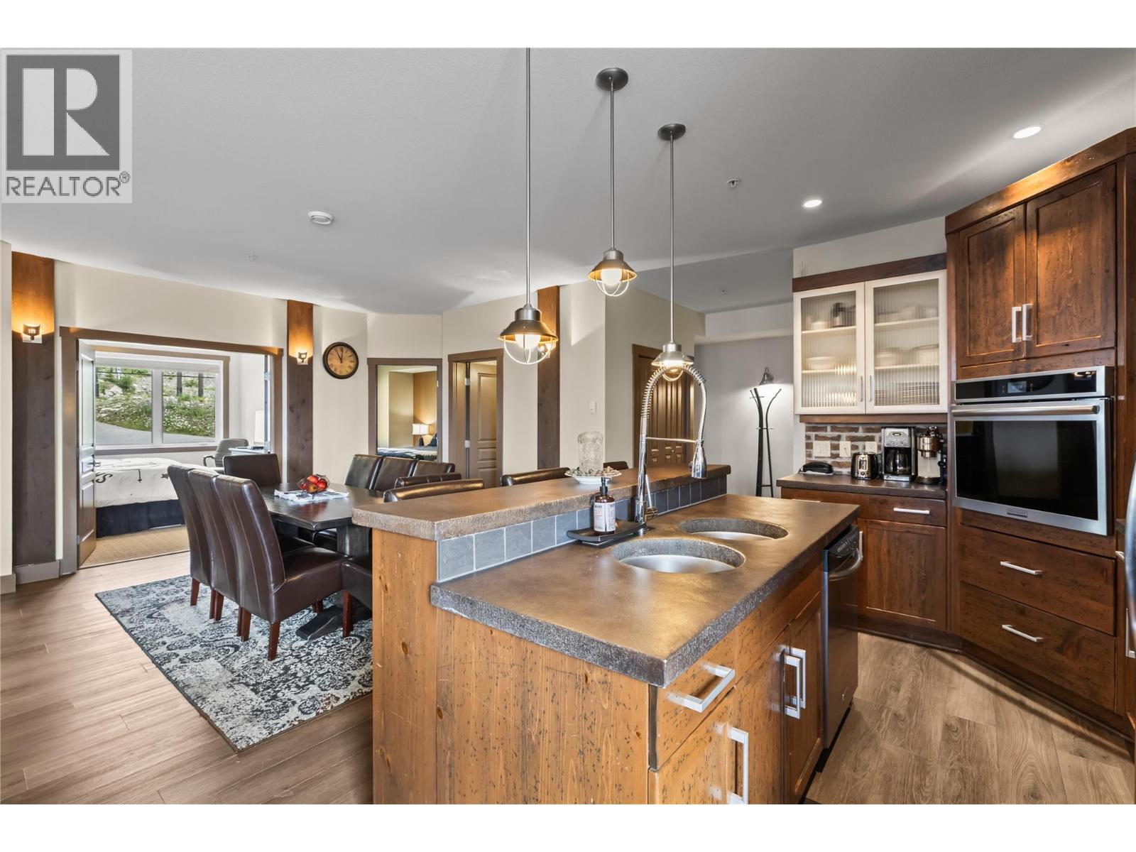 #101 5085 Snowbird Way - 3