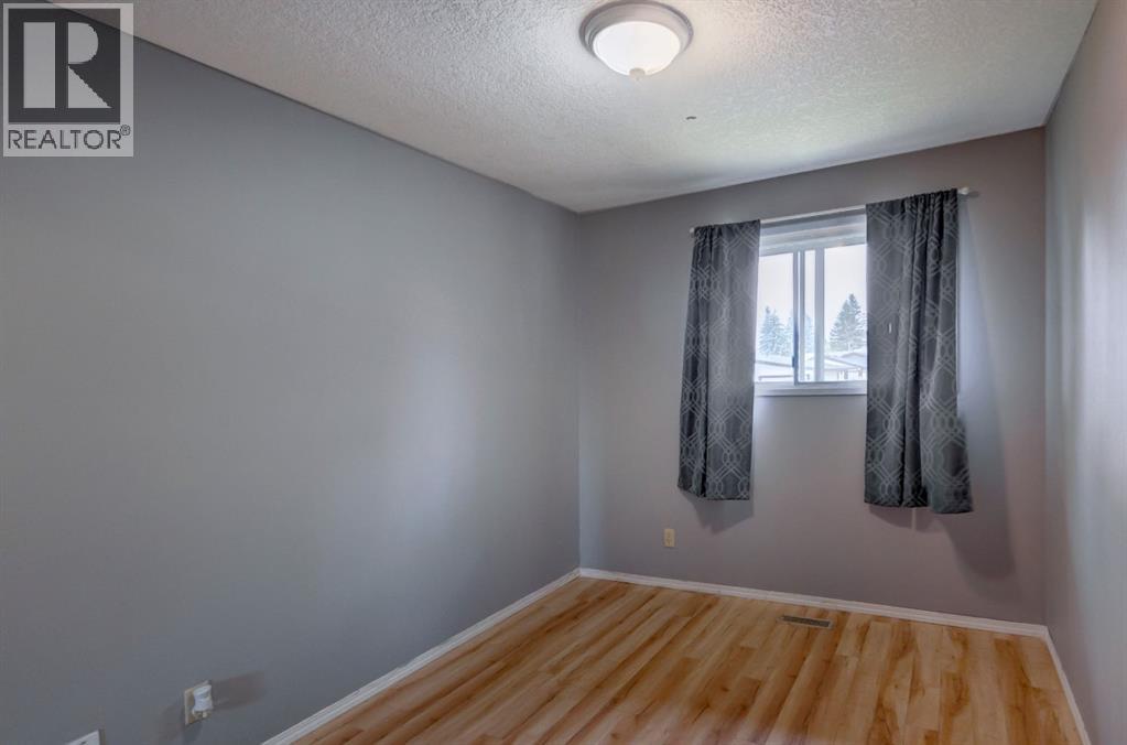 423 Queen Anne Way SE — photo 12