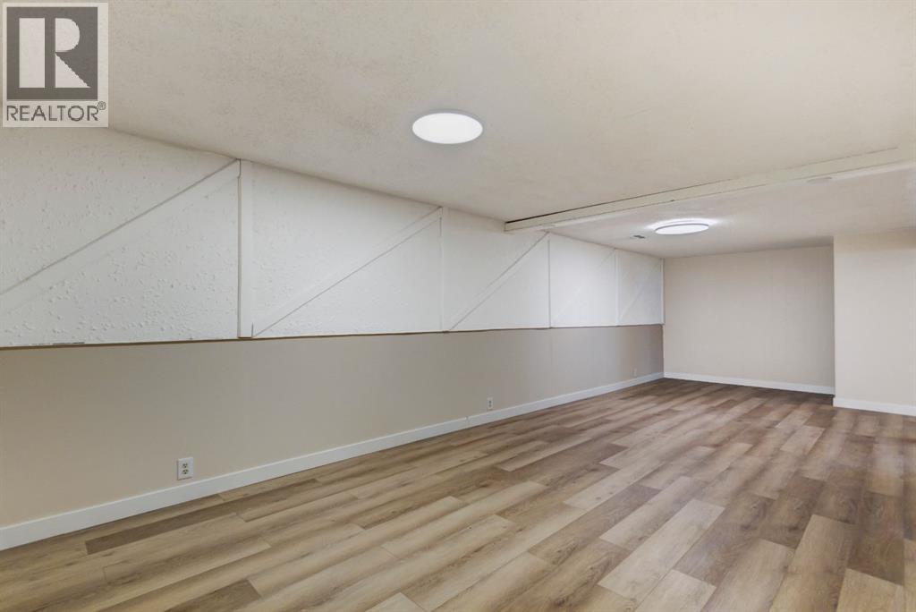 423 Queen Anne Way SE — photo 21