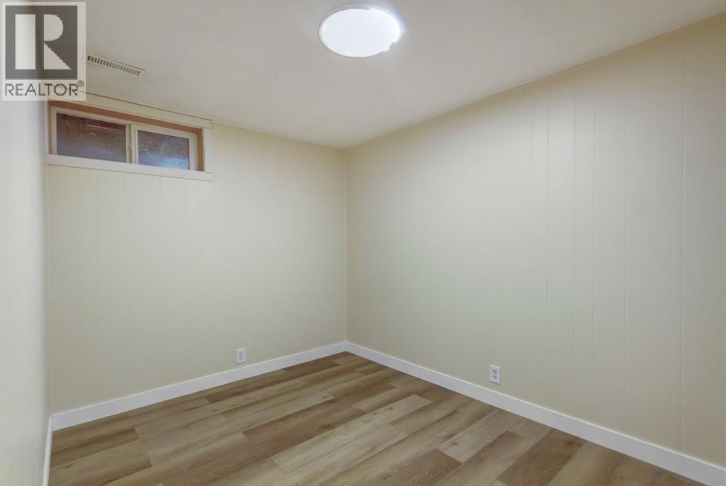 423 Queen Anne Way SE — photo 27