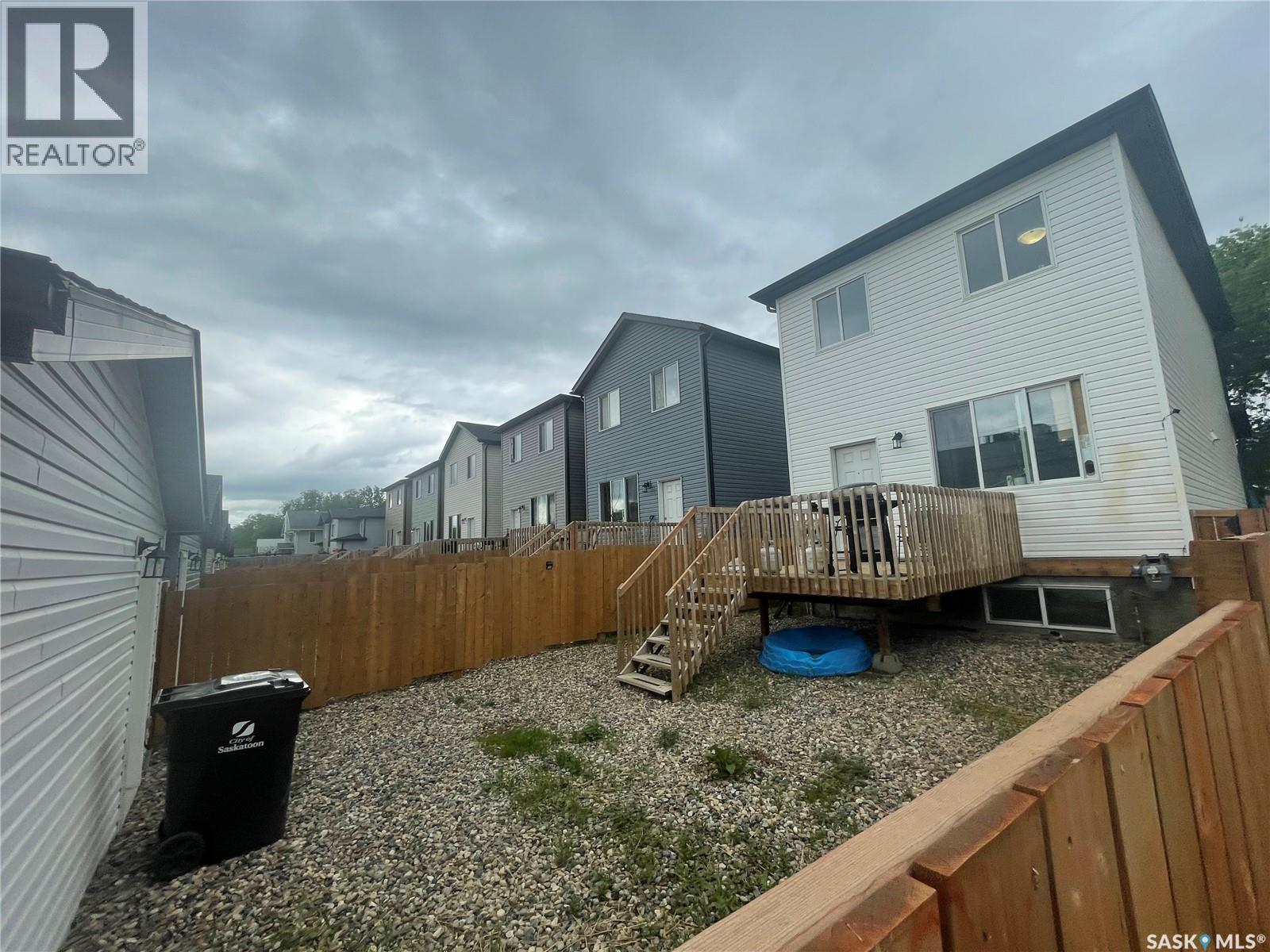 1530 B AVENUE N - 9