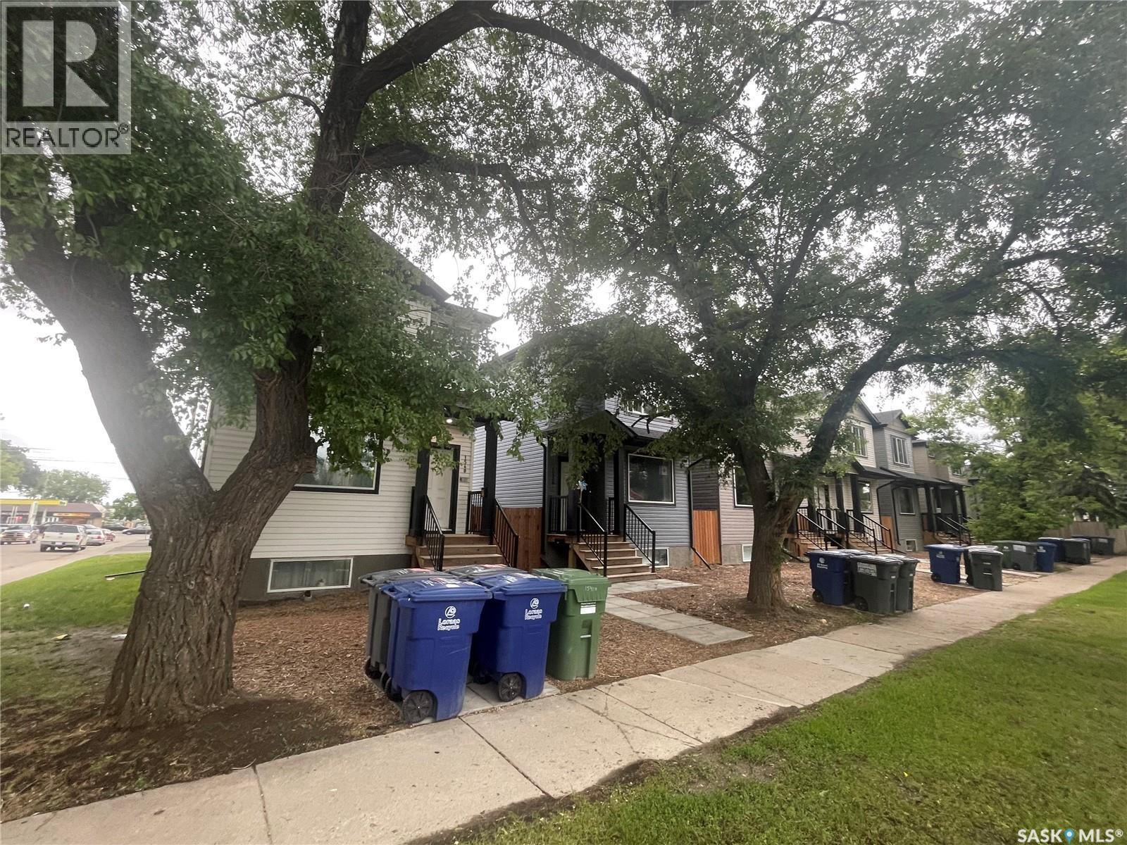 1530 B AVENUE N - 21