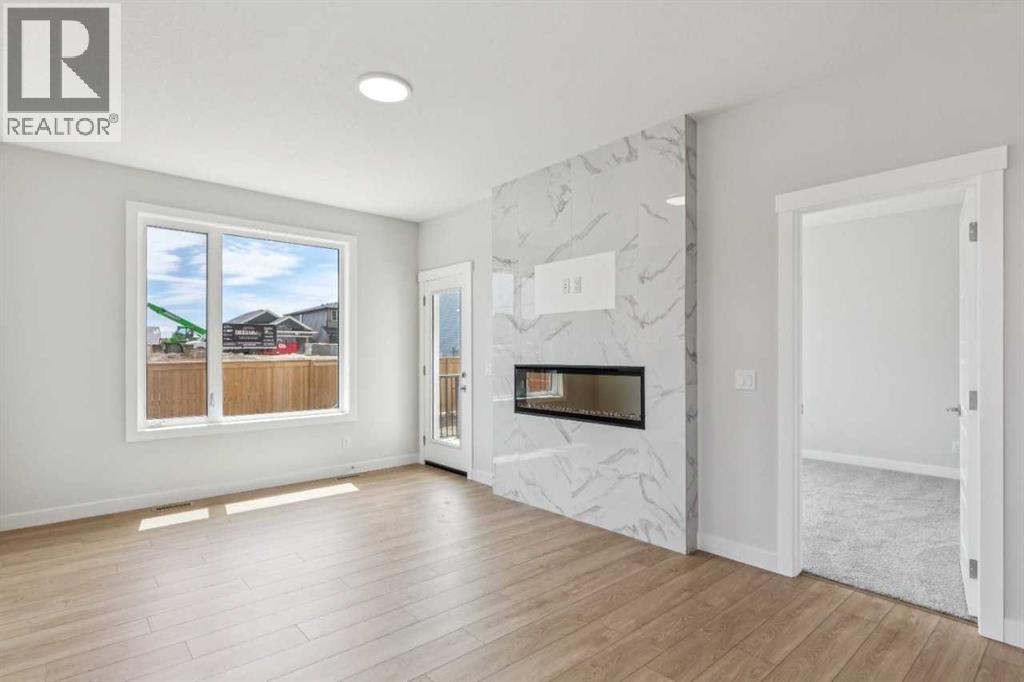 73 Southborough Square - 13
