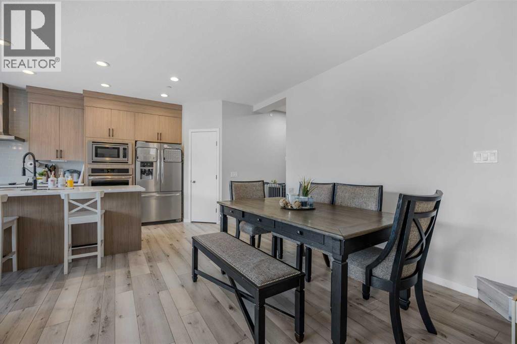 35 Howse Manor NE - 23