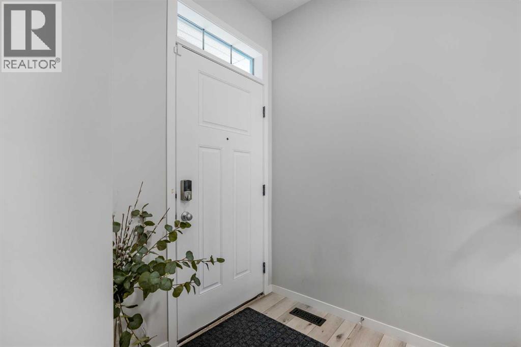 35 Howse Manor NE - 10