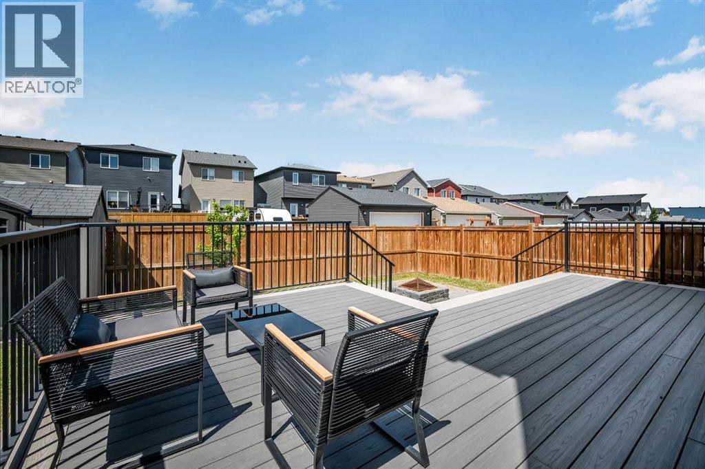 35 Howse Manor NE - 35
