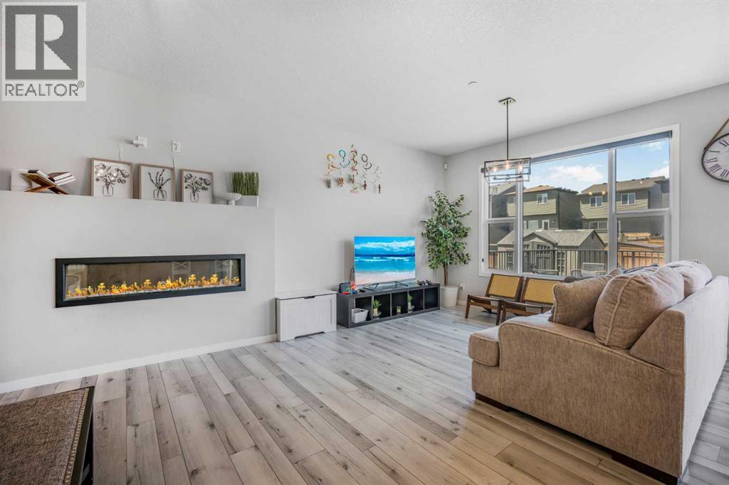 35 Howse Manor NE - 20