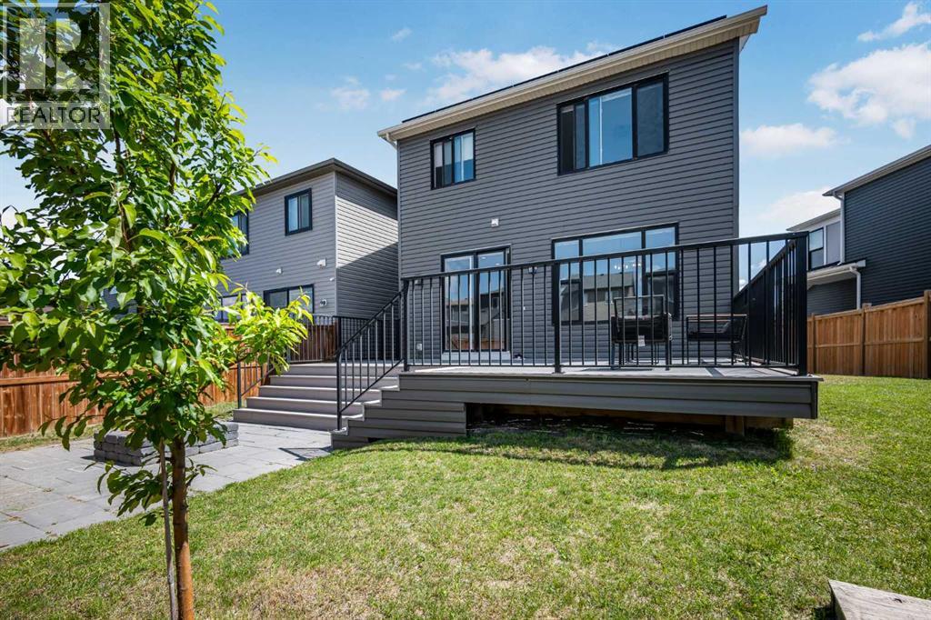 35 Howse Manor NE - 32