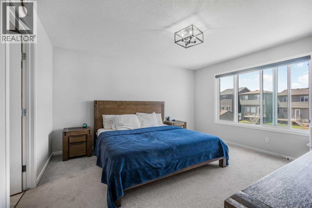 35 Howse Manor NE - 46
