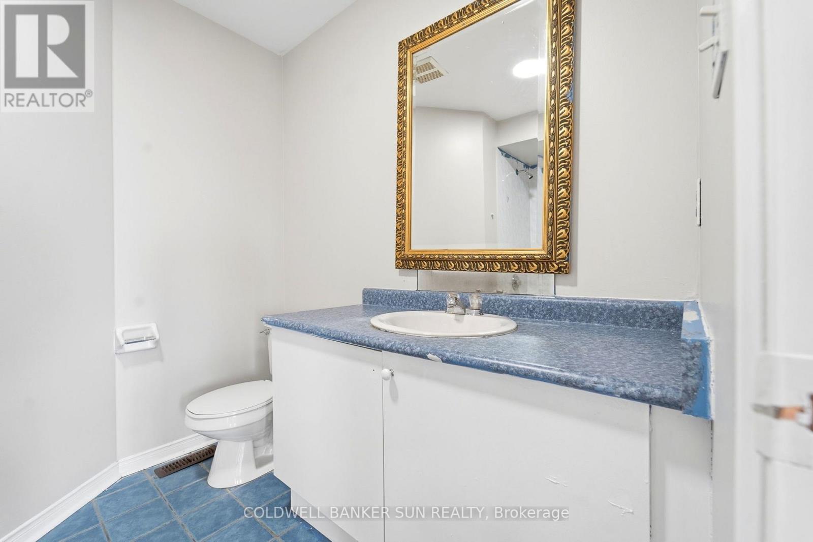 67 TUFTON CRESCENT - 25