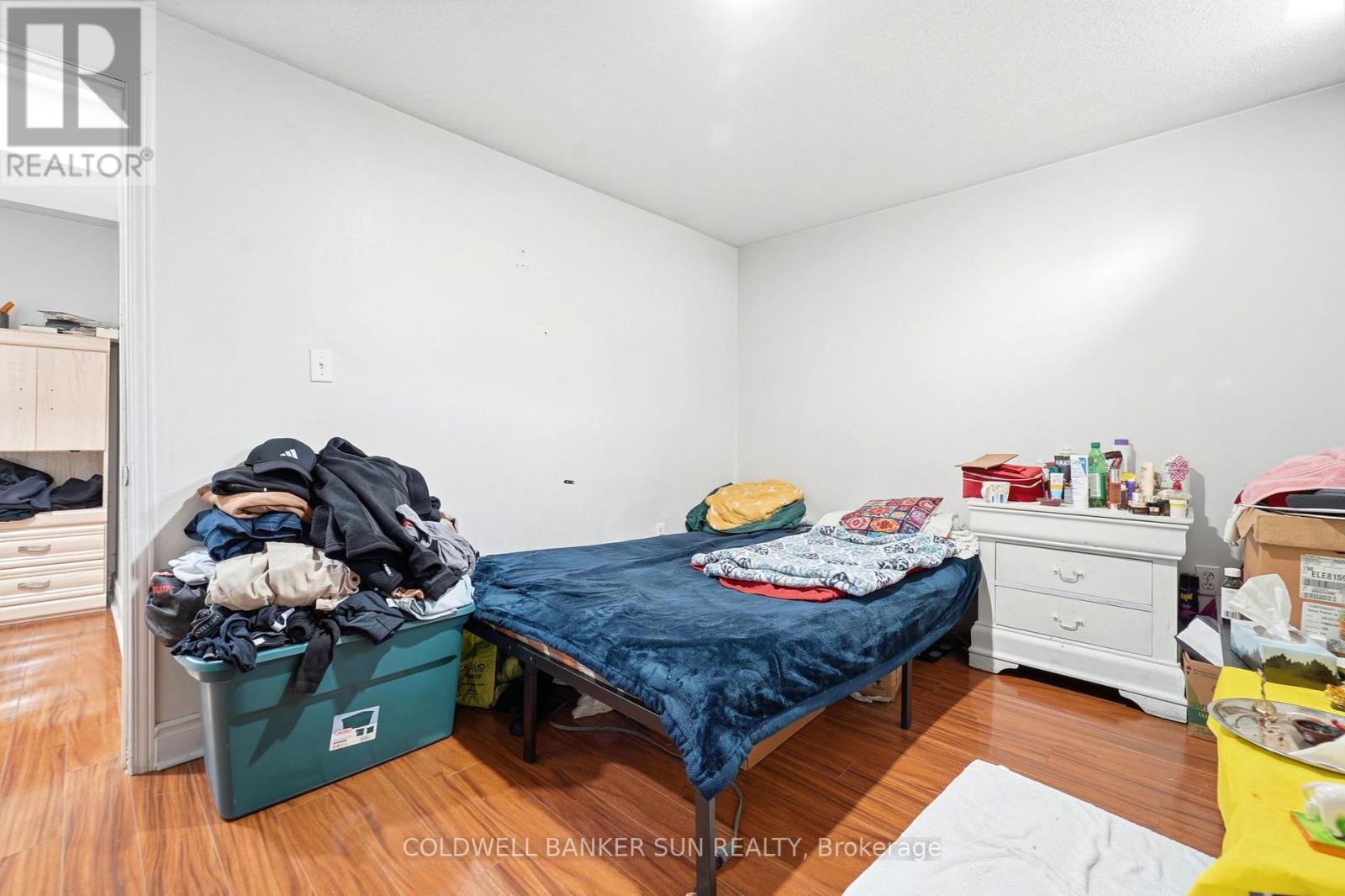 67 TUFTON CRESCENT - 30