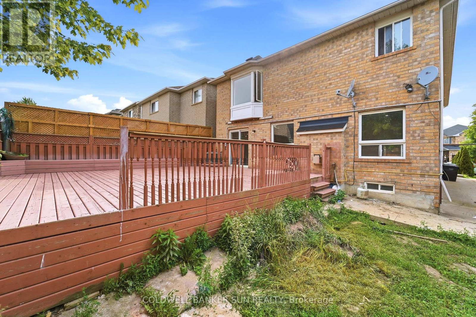 67 TUFTON CRESCENT - 39