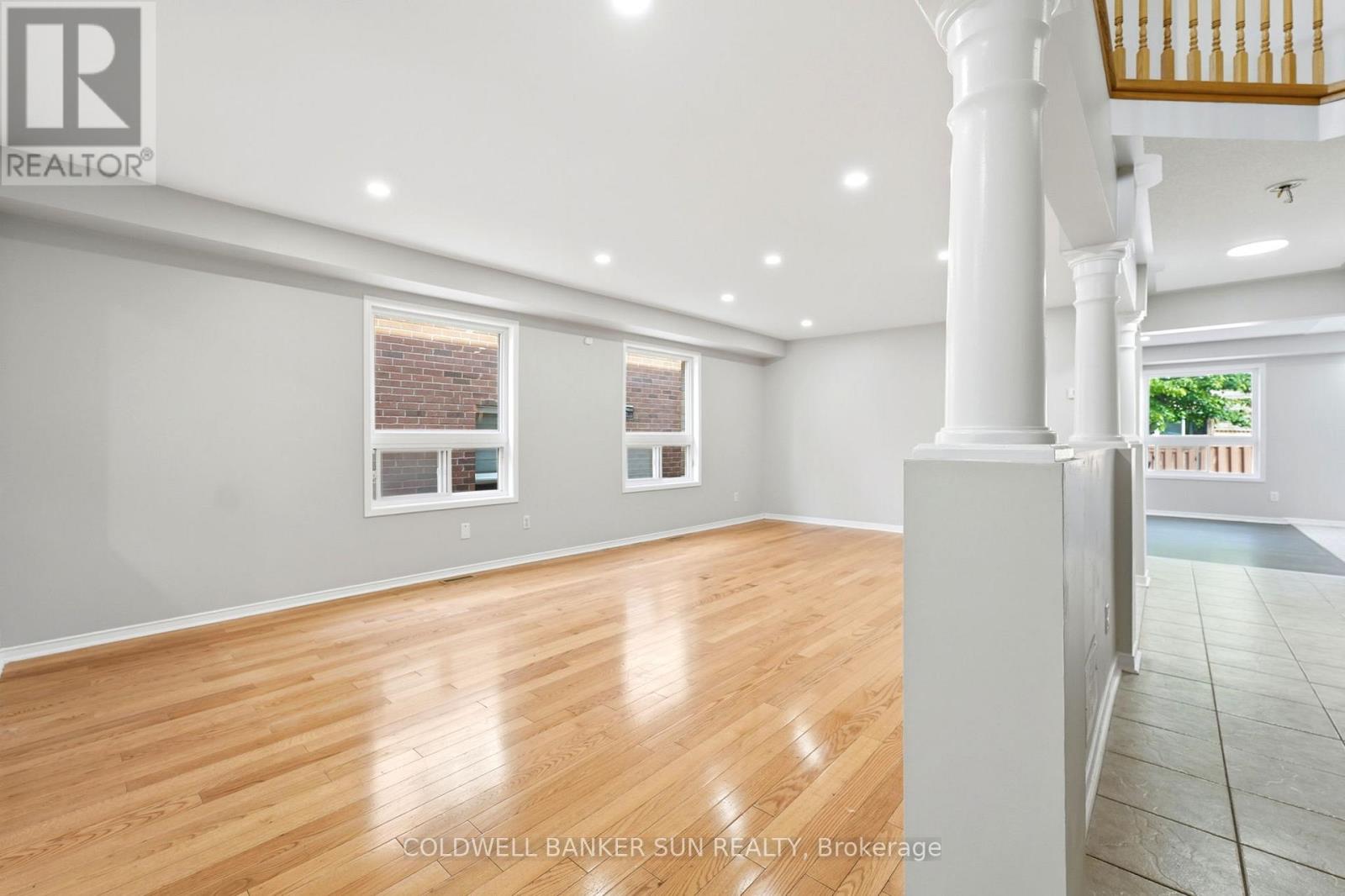 67 TUFTON CRESCENT - 6