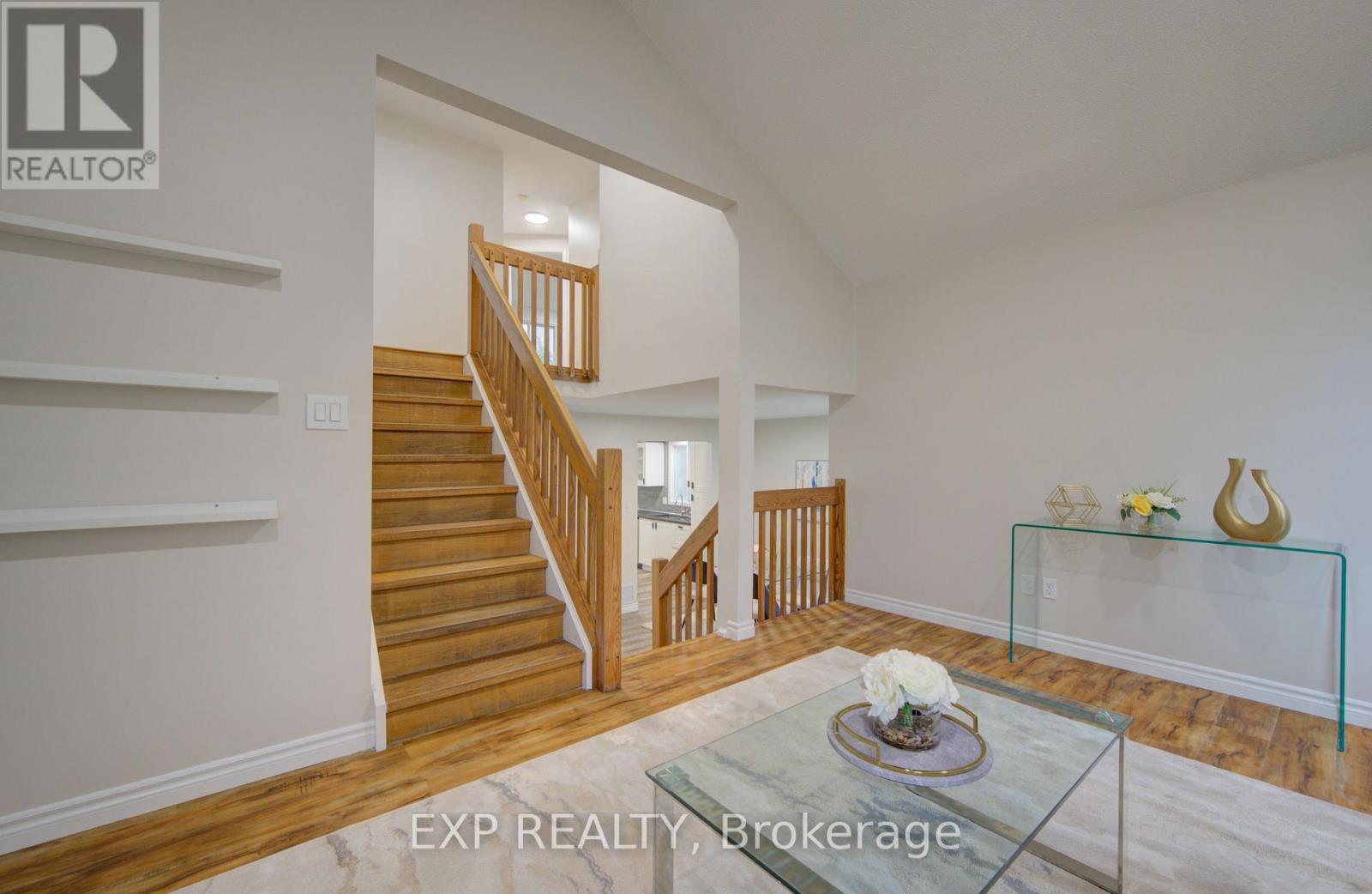 379 VERONICA DRIVE - 14