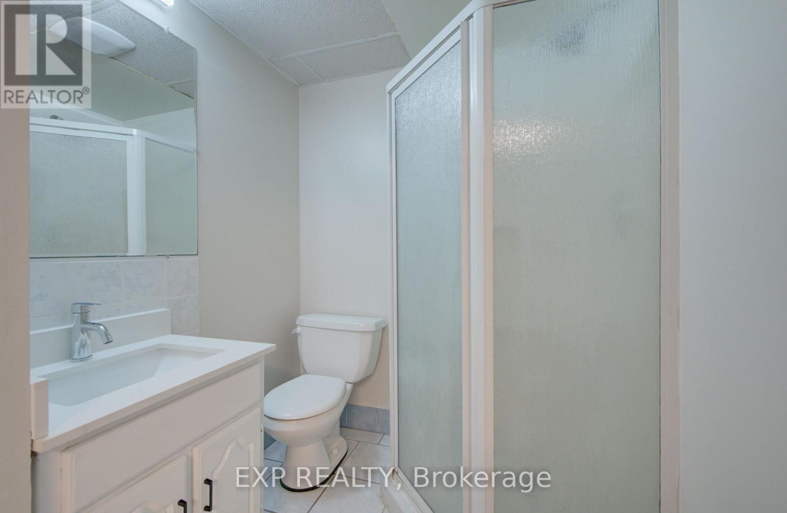 379 VERONICA DRIVE - 23