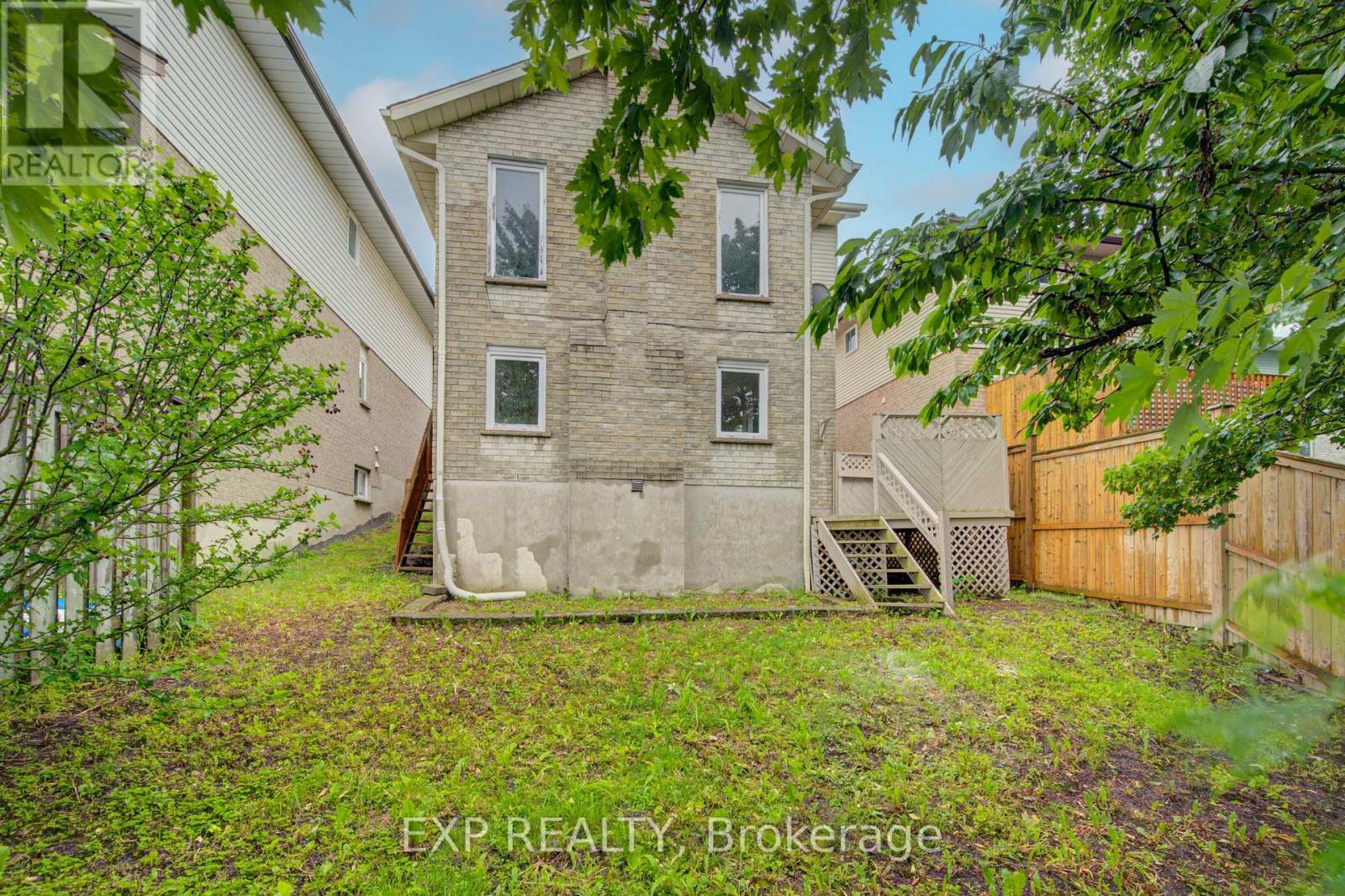 379 VERONICA DRIVE - 26