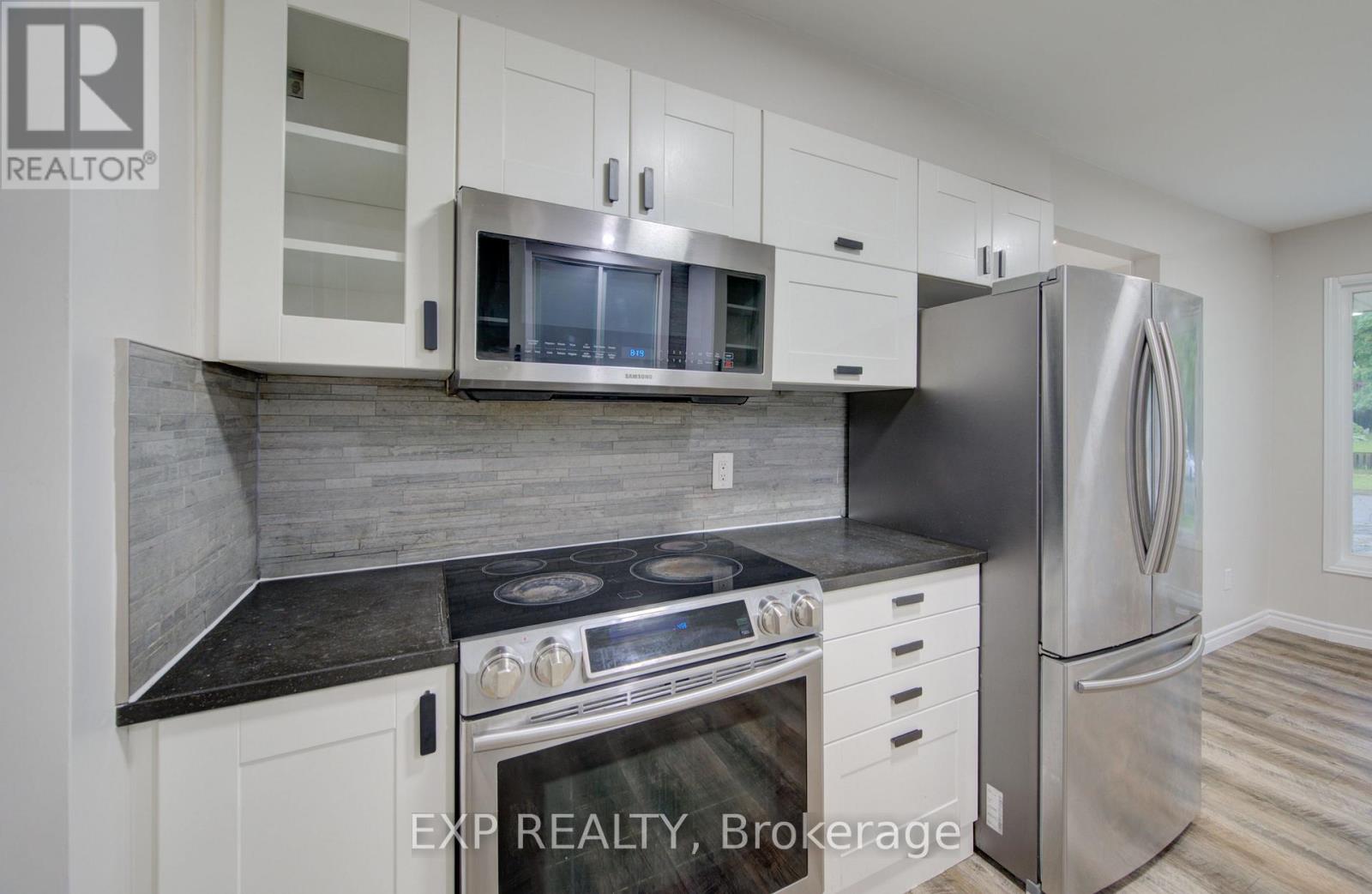 379 VERONICA DRIVE - 5