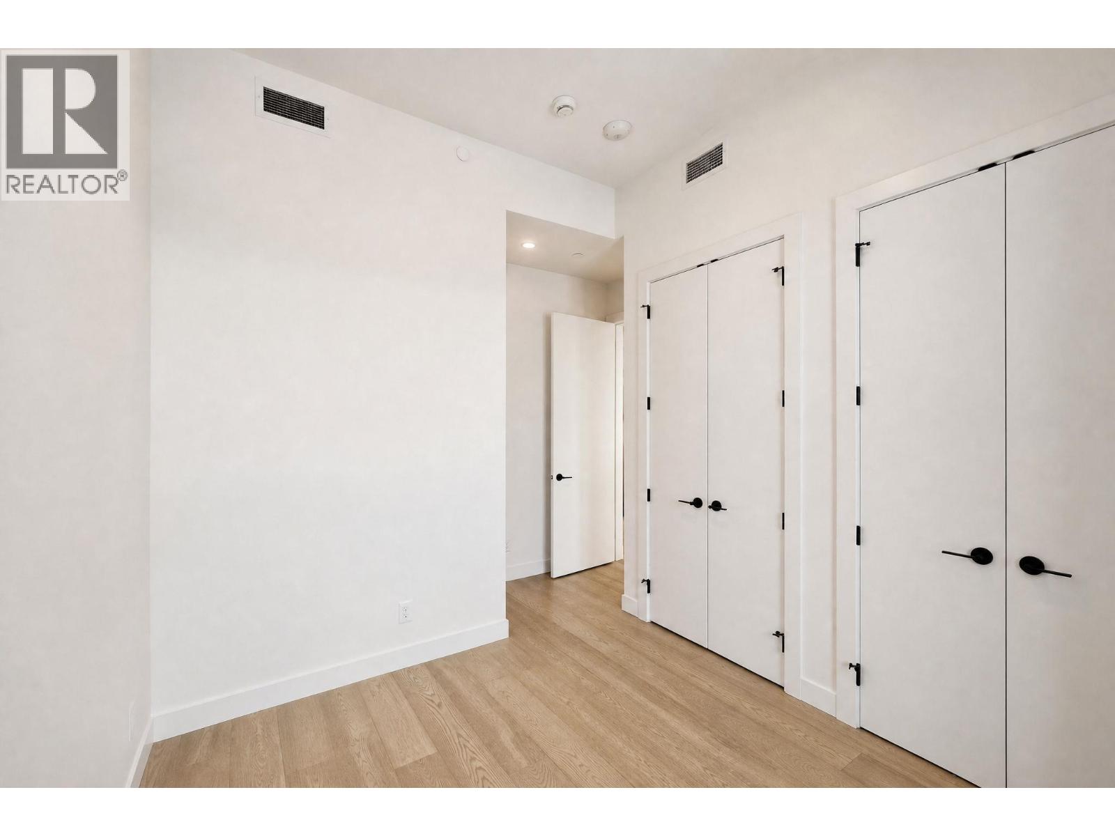 #PH5 3700 Capozzi Road - 10