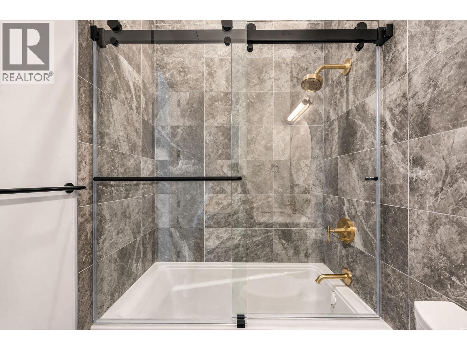 #PH5 3700 Capozzi Road - 20