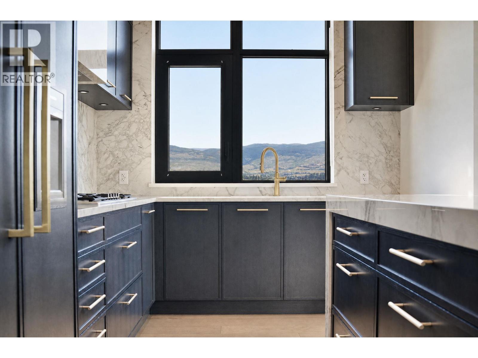 #PH5 3700 Capozzi Road - 8