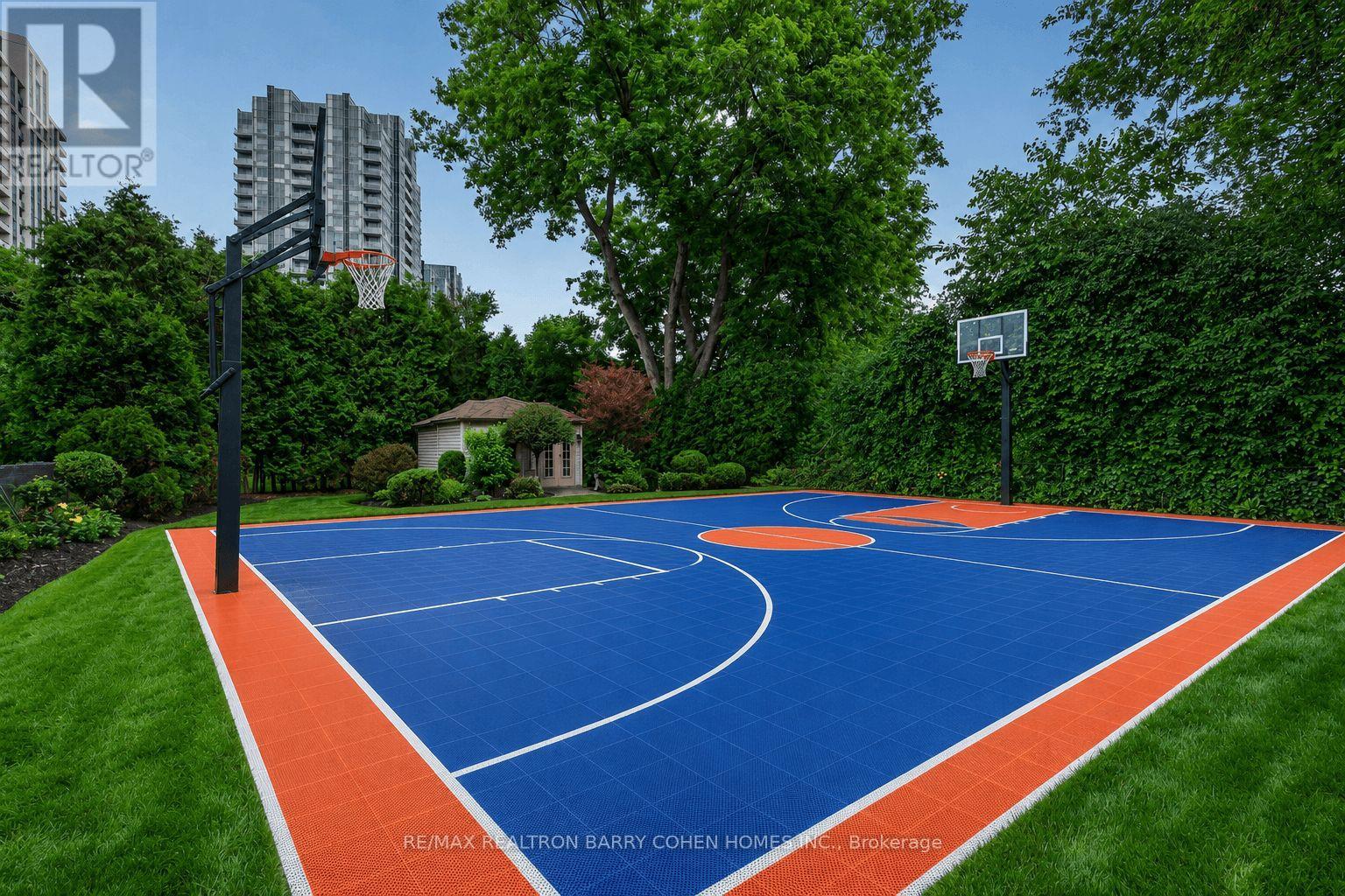 110 UPPER CANADA DRIVE - 37
