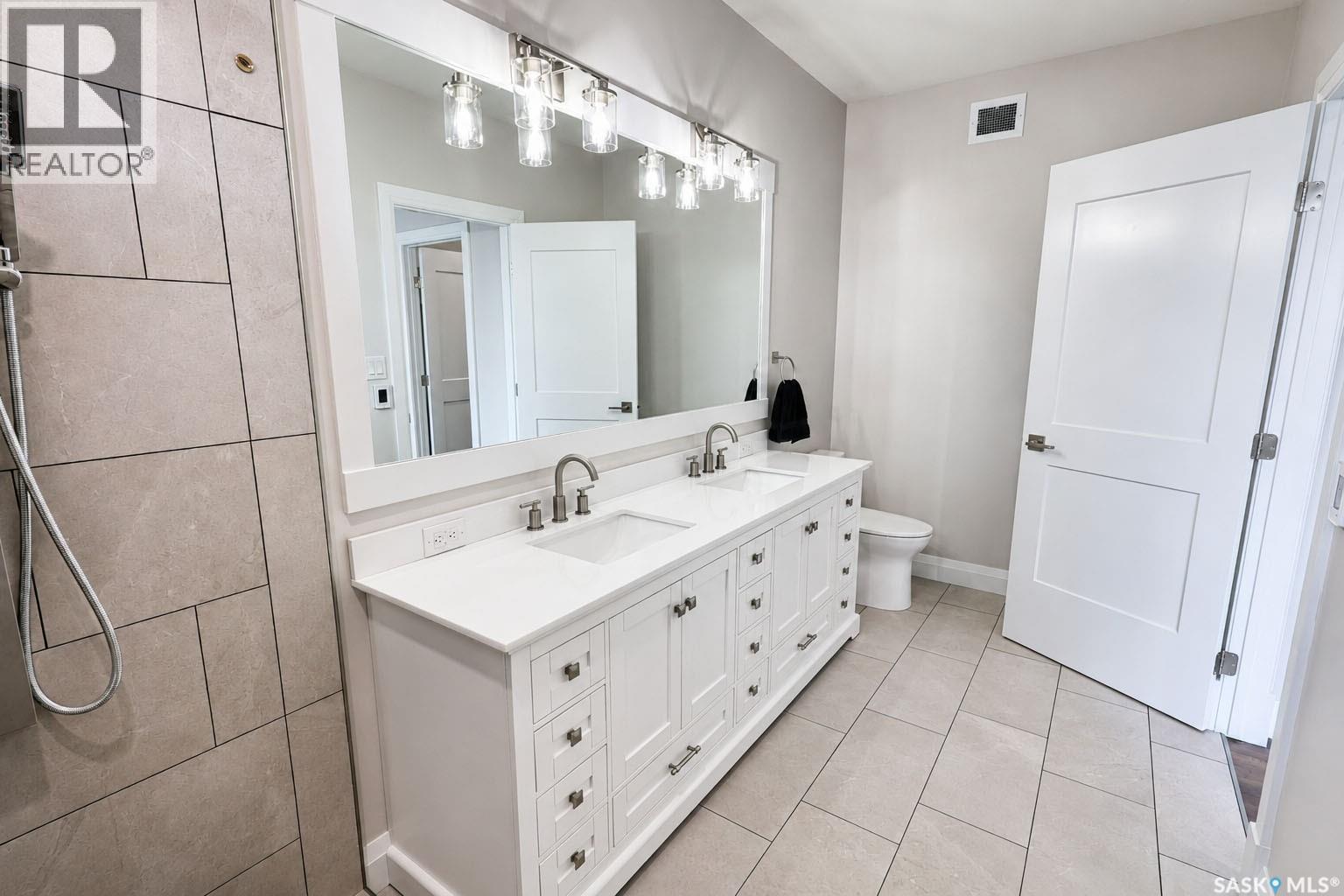 153 Ward DRIVE - 32