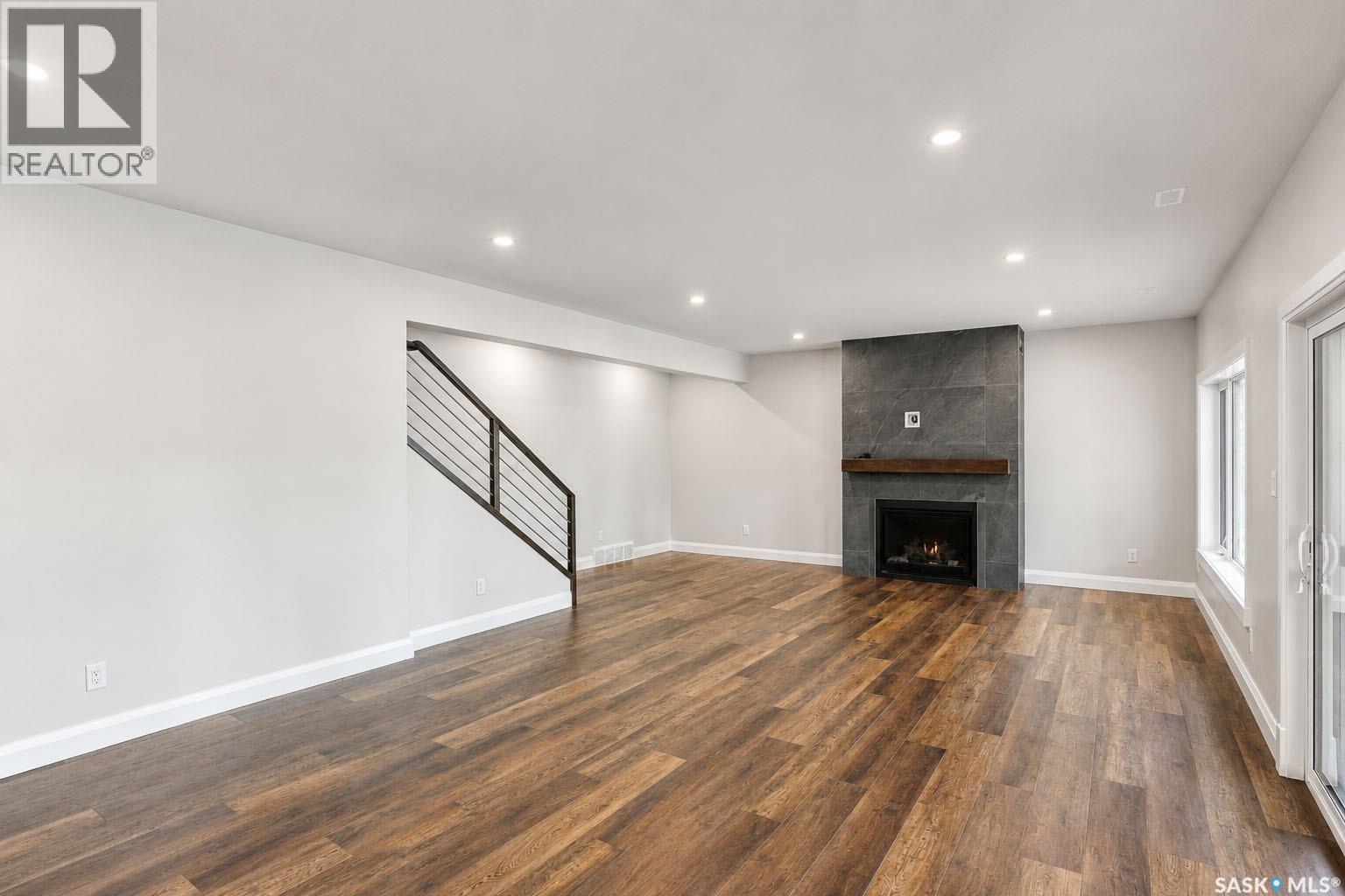 153 Ward DRIVE - 39