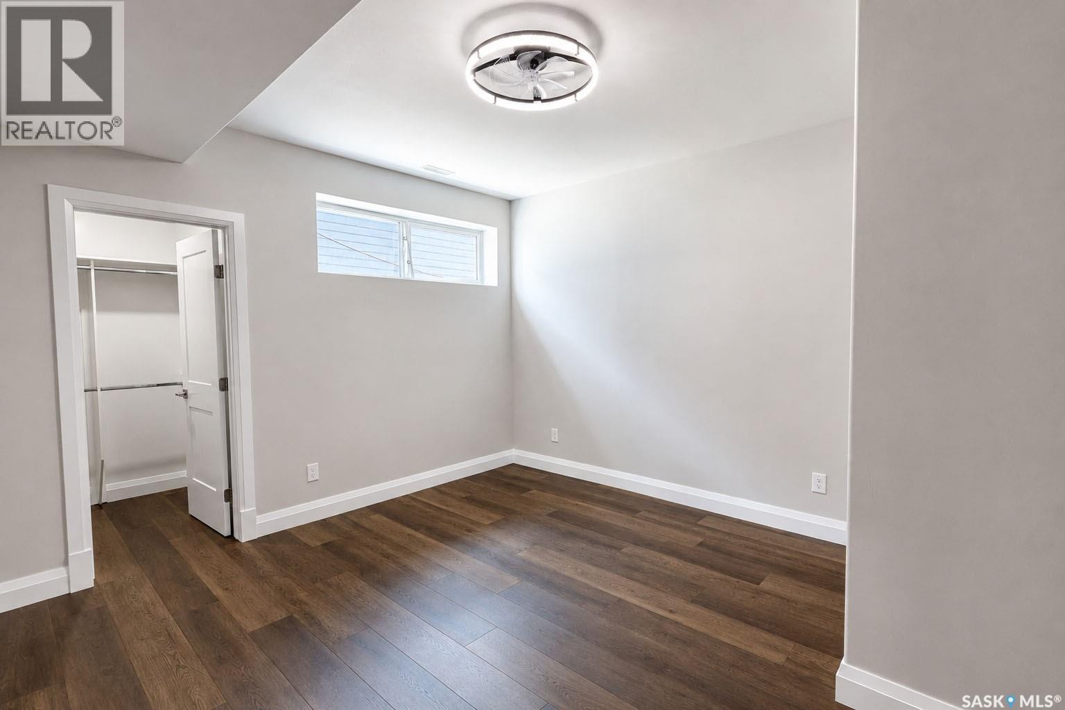 153 Ward DRIVE - 44