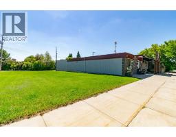 4851 50 Street, Alix, AB T0C0B0 Photo 9