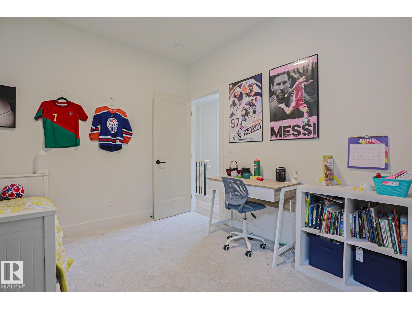 10729 129 ST NW — photo 32